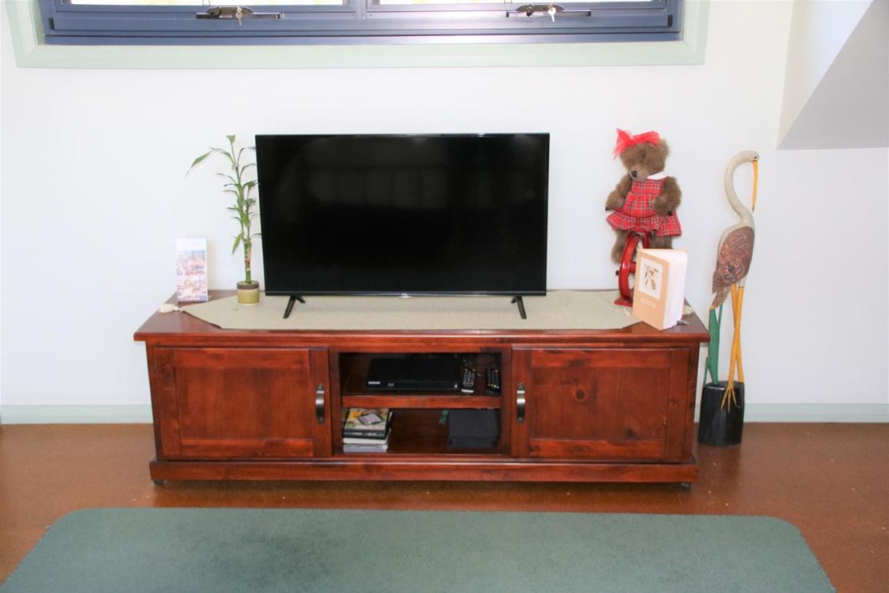 Salamander Bay Bed And Breakfast ภายนอก รูปภาพ