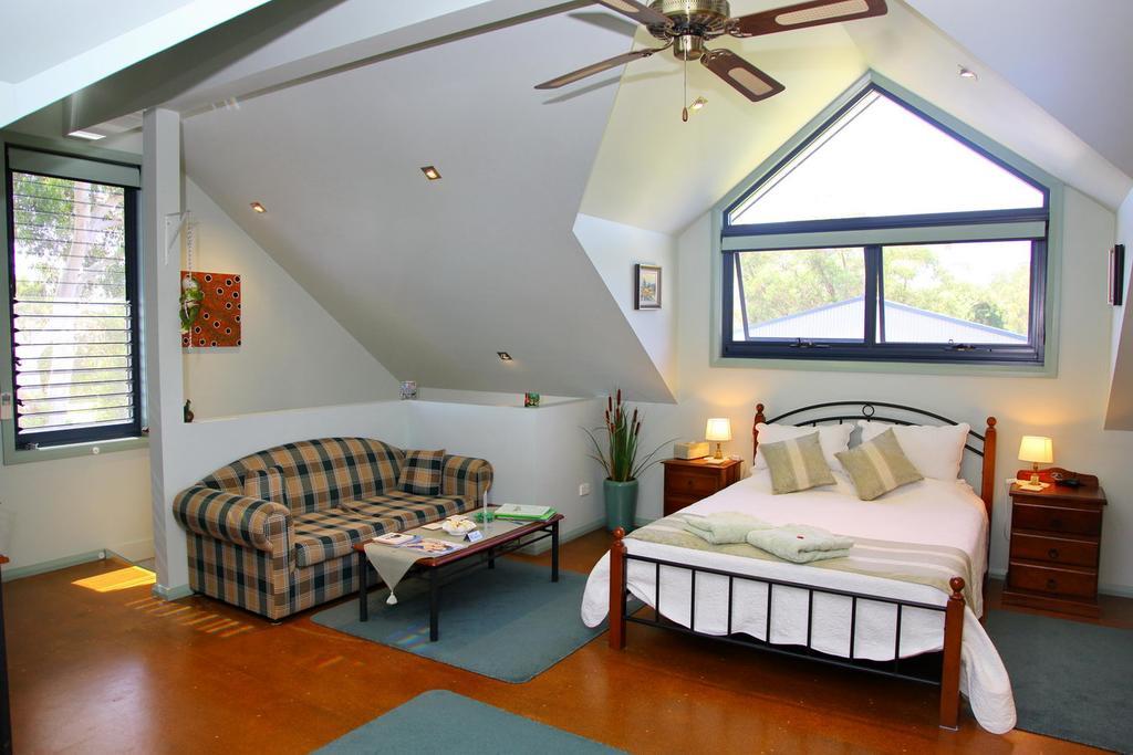 Salamander Bay Bed And Breakfast ภายนอก รูปภาพ