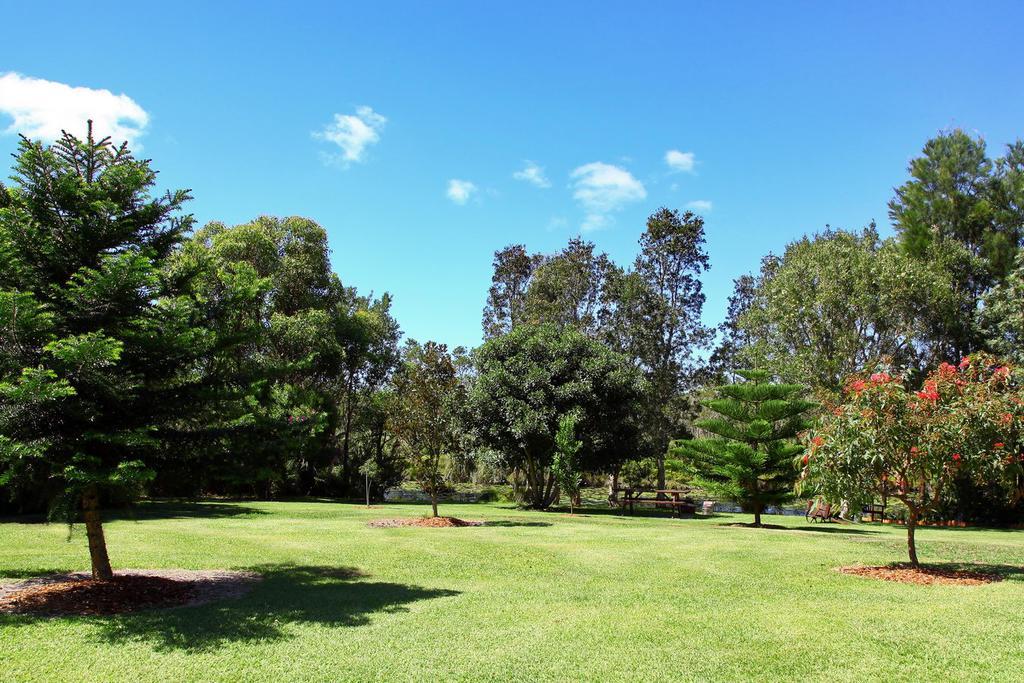 Salamander Bay Bed And Breakfast ภายนอก รูปภาพ